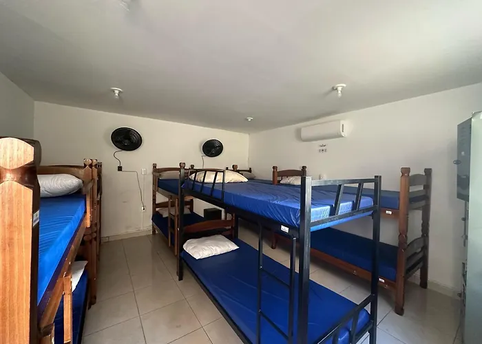 Homestay Casinha Tropical