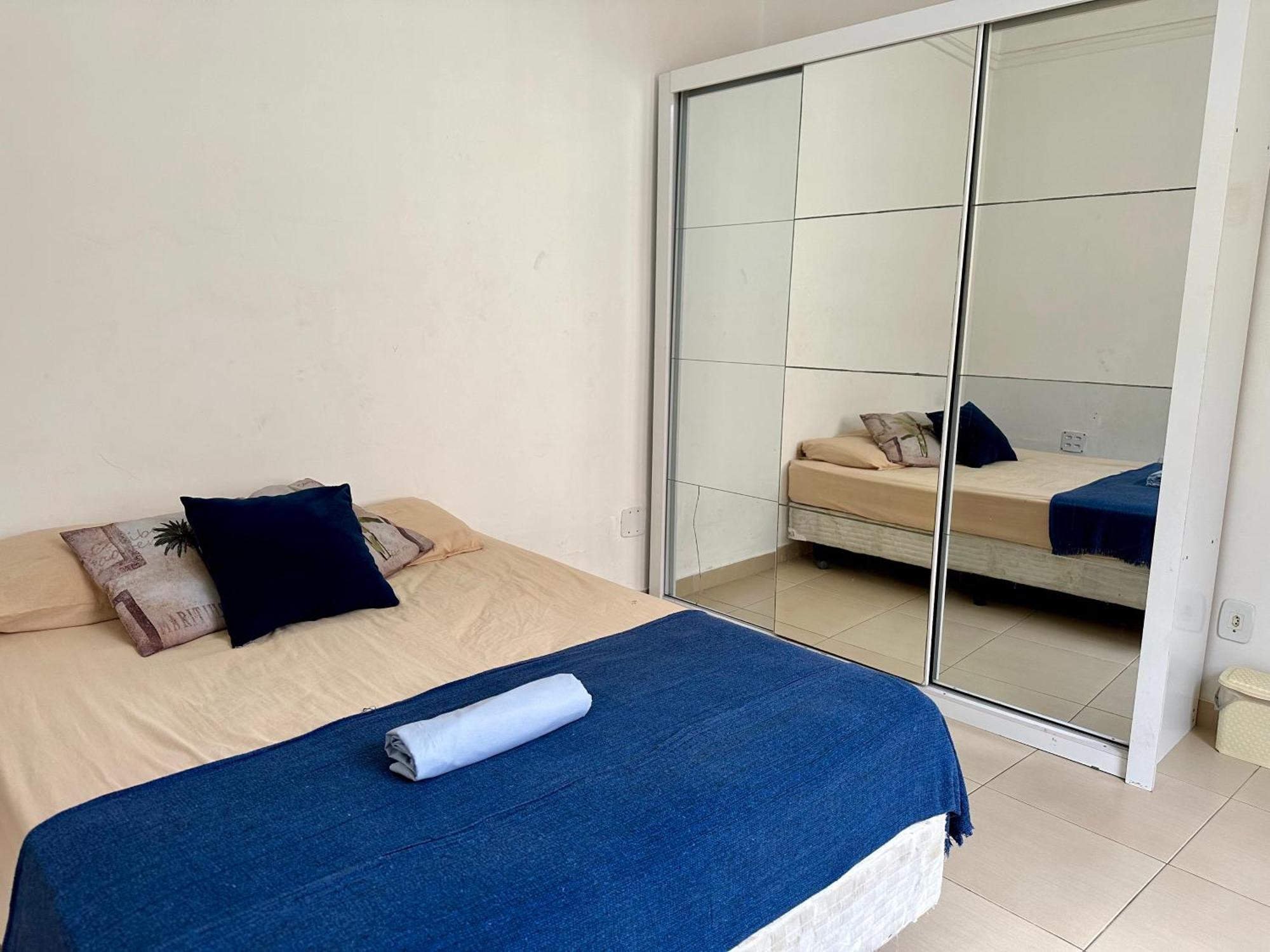 Hostal Casinha Tropical *