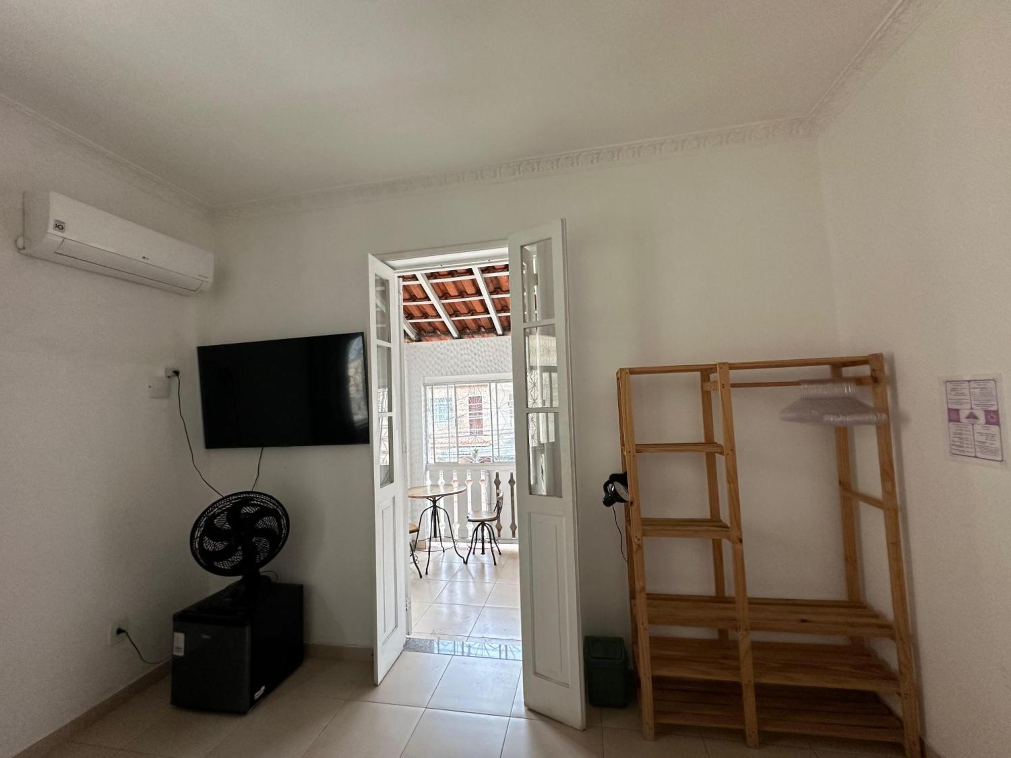 Hostal Casinha Tropical
